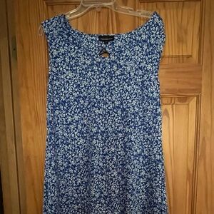 Fortune & Ivy Sleeveless Dress in pretty pattern
